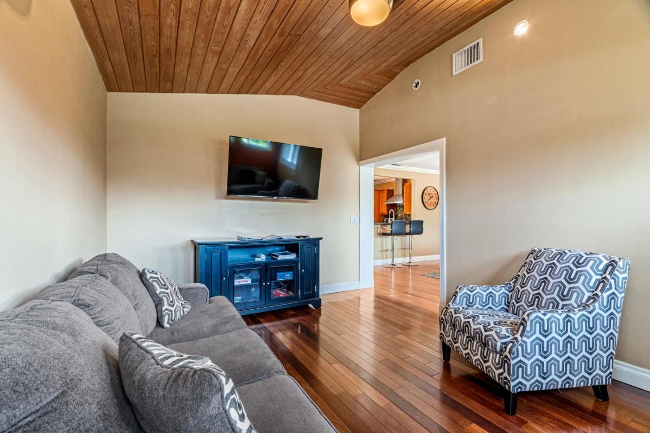 #1 Fort Lauderdale House - Heated Salt Water Pool - Private Oasis-Updated Gorgeous 3Br 3Ba - Las Olas Extérieur photo
